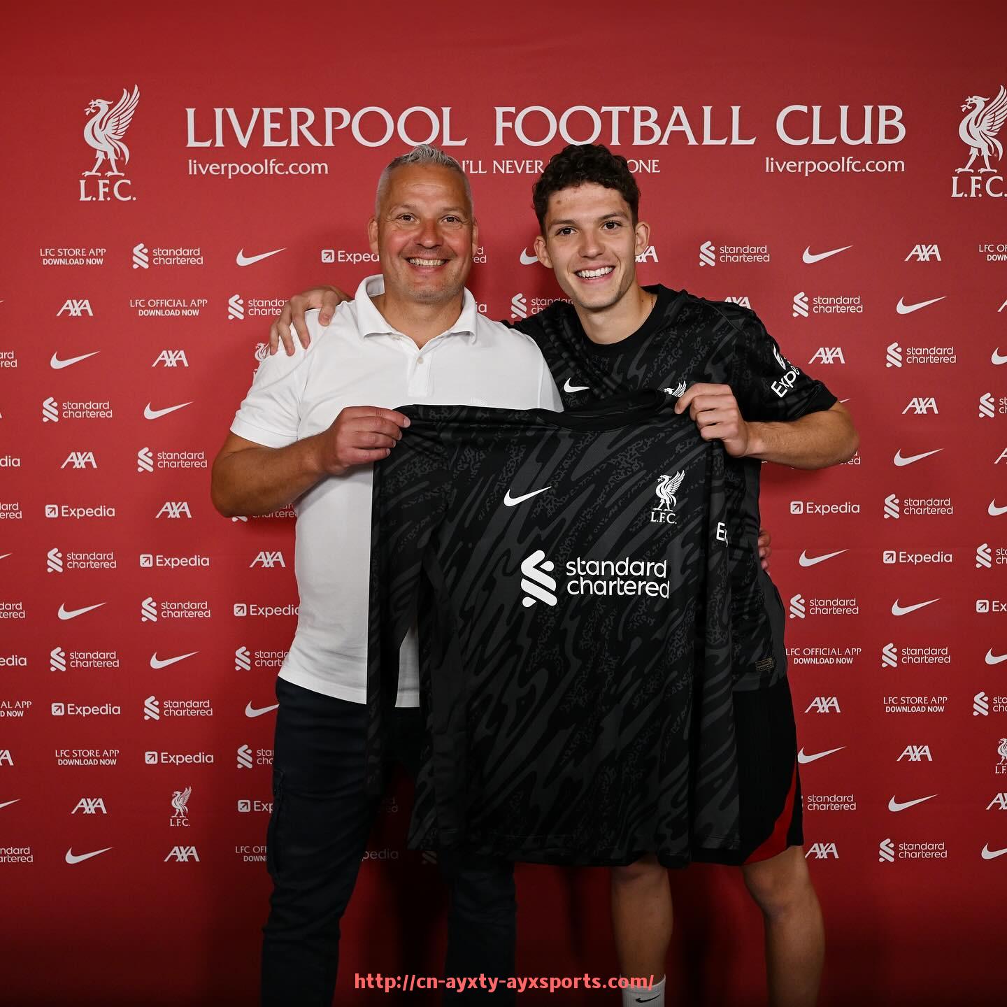 爱游戏体育-意甲身价最高的球队排名及明星球员介绍