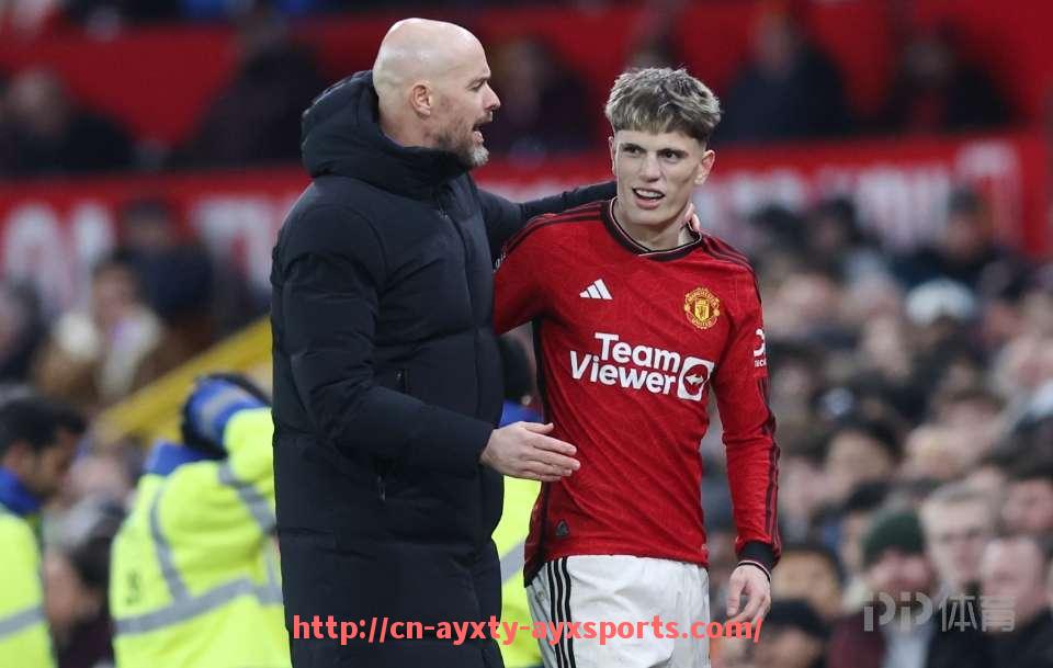 爱游戏体育-上港与申花在中超联赛中的联赛表现对比